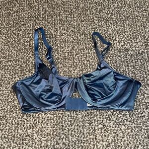 Wacoal Women's Satin Bra in Deep Blue